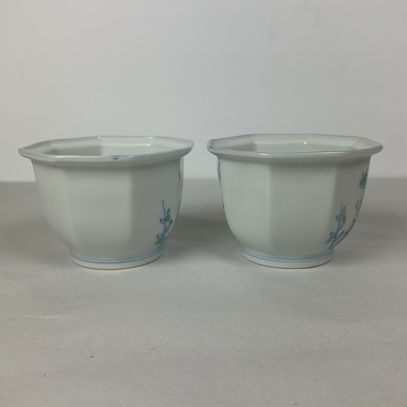 (2) Arita Ware Color of the Seasons Bowls White Blue Pink Flowers Japan pottery - Picture 6 of 10